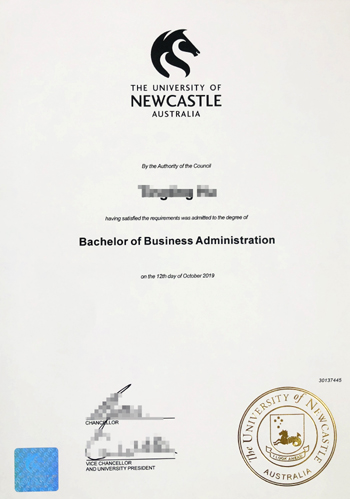 There are several benefits to buying a fake Newcastle university diploma